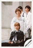 【中古】生写真(ジャニーズ)/アイドル/ジャニーズ ジャニーズ/京本大我・佐久間大介/膝上・衣装黒・白・京本座り・左向き・佐久間首傾げ/シングル「Imitation Rain / D.D.」MV＆ジャケ写オフショット/公式生写真