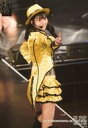 【中古】生写真(AKB48・SKE48)/アイドル/HKT48 石安伊/ライブフォト・膝上・衣装黄色・黒・帽子・右手人差し指立て/HKT48 チームTII「手をつなぎながら」公演 石安伊 生誕祭 ランダム生写真 2020.1.10
