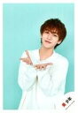 【中古】生写真(ジャニーズ)/アイドル/美 少年 美 少年/藤井直樹/上半身・衣装白・両手パー・左向き・背景エメラルドグリーン/Greeting Photo ~ホワイトデーVer.~/公式生写真