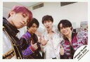 【中古】生写真(ジャニーズ)/アイドル/ジャニーズJr. ジャニーズJr./田中樹・正門良規・渡辺翔太・松田元太/横型・上半身・衣装白・黒・紫・渡辺口開け・松田右手親指立て/Johnnys’ ISLAND セルフィー 2020/公式生写真