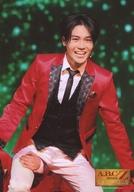 【中古】生写真(ジャニーズ)/アイドル/Travis Japan Travis Japan/松田元太/ライブフォト・膝上・衣装赤・白・黒・両手下・笑顔・目線右/『ABC座「ジャニーズ伝説2018」』ステージフォト 第2弾