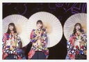 【中古】生写真(乃木坂46)/アイドル/乃木坂46 No.166 : 集合(3人)/ライブフォト・横型・膝上・衣装白・黒・赤・青・口開け・和傘/CHOOSE 5 PHOTOS! 8th YEAR BIRTHDAY LIVE PHOTO Ver.~