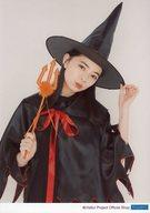 【中古】生写真(ハロプロ)/アイドル/アンジュルム アンジュルム/上國料萌衣/上半身・2Lサイズ/アンジュルム 生写真『“Shopオリジナル Halloween”パート1』<2L>