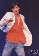 【中古】生写真(ジャニーズ)/アイドル/SixTONES SixTONES/松村北斗/ライブフォト/「少年たち 危機一髪!」ステージフォト 第1弾