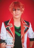 【中古】コレクションカード(男性)/舞台「MARKER LIGHT-BLUE マーカライト・ブルー Crimson」トレーディングカード 服部武雄(パシオン)/キャラクターショット/舞台「MARKER LIGHT-BLUE マーカライト・ブルー Crimson」トレーディングカード