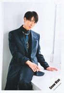 【中古】生写真(ジャニーズ)/アイドル/Snow Man Snow Man/宮舘涼太/膝上/「Snow Man LIVE TOUR 2021 Mania」グッズオフショット/公式生写真
