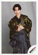生写真(ジャニーズ)/アイドル/IMPACTors IMPACTors/影山拓也/膝上/Greeting Photo 〜New Year 2022〜/公式生写真