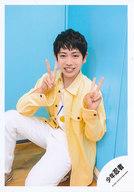 【中古】生写真(ジャニーズ)/アイドル/少年忍者 少年忍者/小田将聖/膝上/少年忍者 ISLAND TV プロフィール写真撮影オフショット 第1弾/公式生写真
