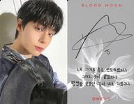 コレクションカード(男性)/CD｢Blood Moon(Grey Ver.)｣封入特典フォトカード ONEUS/HWANWOONG(ファンウン)/裏面グレー・印刷サイン・メッセージ入り/CD「Blood Moon(Grey Ver.)」封入特典フォトカード
