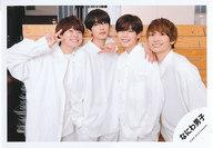 【中古】生写真(ジャニーズ)/アイドル/なにわ男子 なにわ男子/高橋恭平 長尾謙杜 藤原丈一郎 大橋和也/横型 膝上/アルバム「1st Love」MV＆ジャケ写オフショット/公式生写真