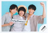 【中古】生写真(ジャニーズ)/アイドル/少年忍者 少年忍者/小田将聖・田村海琉・瀧陽次朗/横型・上半身/Greeting Photo 〜Summer Vacation 2022〜/公式生写真