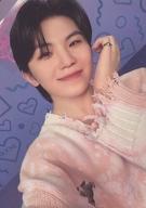 【中古】コレクションカード(男性)/｢SEVENTEEN 2023 JAPAN FANMEETING ’LOVE’｣ランダムフォトカード 098：SEVENTEEN/WOOZI(ウジ)/「SEVENTEEN 2023 JAPAN FANMEETING ’LOVE’」ランダムフォトカード