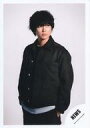 【中古】生写真(ジャニーズ)/アイドル/NEWS NEWS/加藤シゲアキ/膝上/「NEWS LIVE TOUR 2022 音楽」グッズオフショット/公式生写真