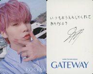 【中古】コレクションカード(男性)/CD「GATEWAY」タワーレコード特典フォトカード ASTRO/ラキ(Rocky)/印刷サイン メッセージ入り/CD「GATEWAY」タワーレコード特典フォトカード