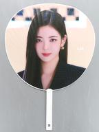 楽天市場】itzy うちわの通販
