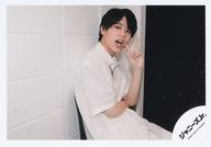 【中古】生写真(ジャニーズ)/アイドル/Lil かんさい Lil かんさい/當間琉巧/横型・膝上/「Summer Paradise 2023」グッズオフショット/公式生写真