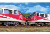 発売日 2021/09/19 メーカー グリーンマックス 型番 30453 JAN 4946950304538 中古注意事項 ※本製品に動力ユニットは付属いたしません、予めご了承ください。 備考 商品解説■グリーンマックスの完成品Nゲージ車両、名鉄1000系 パノラマSuper全車特別車 増結4両編成セット(動力無し)です。●名鉄1000系パノラマSuper全車特別車編成を製品化●先頭車用台車FS039を新規製作で車両ごとに違う台車を再現●車両番号、Mロゴマーク、特別車マーク(大・小)は印刷済み●側面種別行先表示(登場時・空港開港前・液晶表示)、号車表示、ドアステッカーは付属ステッカー(新規製作)選択式●列車無線アンテナ、ヒューズボックス、避雷器、臭気抜き、電話アンテナ、ラジオアンテナはユーザー取付け●信号炎管は一体彫刻表現●ヘッドライト(電球色)、テールライト(赤色)、前面ヘッドマーク(白色)が点灯【商品セット構成(編成図)】←内海・河和・西尾ク1004 + モ1054 + モ1154 + ク1104【実車ガイド】名鉄1000系は1988年に7000系パノラマカーの後継車としてデビューした特急専用車両です。「パノラマsuper」の愛称を持ち、前面展望を満喫できるハイデッカー展望席やバケットタイプの回転リクライニングシートを採用したほか、トイレ・車内案内表示機・リアルタイムニュースの表示などのサービス機器も充実し、最高速度も120km/h対応となっております。特急政策の見直しにより1000系で構成された全車特別車編成は2008年12月をもって引退となり、のちに一部特別車編成に組み替えられた車両以外は、通勤車5000系へ機器流用がされ廃車となりました。【商品詳細】スケール：Nゲージ商品形態：塗装済完成品モーター：なしライト：ヘッドライト（電球色）、テールライト（赤色）、前面ヘッドマーク(白色)が点灯 関連商品はこちらから グリーンマックス　
