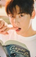 コレクションカード(男性)/｢CHA EUN-WOO 2022 OFFICIAL PHOTO BOOK  MD｣トレーディングカード No.27：ASTRO/チャウヌ(Cha Eunwoo)/「CHA EUN-WOO 2022 OFFICIAL PHOTO BOOK  MD」トレーディングカード