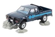 発売日 2025/02/08 メーカー トミーテック 型番 332855 JAN 4543736332855 備考 商品解説■──ミニカーでクロカン!?足が動く、動く、動く 720型ダットサントラックに新仕様！足回りが動く新ギミック！クロカン的に楽しめる岩パーツ付属！グリルガードに注目！(LV−N321b)アメリカンテイストを持った日本車の筆頭、ダットサン・トラック。中でも1979年に登場した720型はスクエアなボディスタイル、歴代初の4WDの設定などエポックメイキングで、現在でも高い人気を誇っています。1983年以降の後期型はグリルの拡大、テールランプ位置の変更でさらに完成されたデザインが魅力となりました。TLVでは1/43スケールに続き、1/64スケールでは足回りのギミック付きで製品化。今回は人気の4WDの新仕様を国内仕様と北米仕様の2種で展開します。LV-N320bは人気の赤ボディ色。LV-N321bはよりオフロード感溢れるグリルガードを装着しました。グリルや内装など仕様ごとの作り分けはもちろん、ギミックとして前後共に足回りが動き、岩パーツが付属するので、不整地でタイヤが追従するクロカン的魅力をミニカーでお楽しみいただけます。ぜひ箱から出してデスクトップの不整地にディスプレイしてみてください。1/64スケールダイキャスト製ミニカー(塗装組立済) オープンパッケージ※写真は試作品です。実際の製品仕様とは異なる場合があります。【商品詳細】スケール：1/64(C)TOMYTEC※こちらの商品は予価の為、価格が変更になる場合があります。予めご了承下さい。 関連商品はこちらから トミーテック　