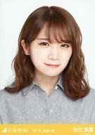 【中古】生写真(乃木坂46)/アイドル/乃木坂46 秋元真夏/バストアップ・「ロングシャツ」/乃木坂46 2019.June-III 会場限定ランダム生写真