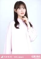 【中古】生写真(乃木坂46)/アイドル/乃木坂46 松尾美佑/上半身・ソフトピンク/「乃木坂46 2025.January」会場限定ランダム生写真