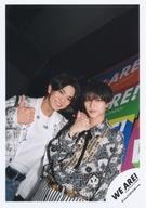 【中古】生写真(STARTO)/アイドル King ＆ Prince・Aぇ! group/永瀬廉・正門良規/上半身/「WE ARE! Let’s get the party STARTO!!」バックステージフォト/公式生写真