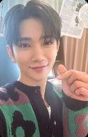 【中古】コレクションカード(男性)/「2024 SVT 8TH FAN MEETING 〈SEVENTEEN in CARAT LAND〉MEMORY BOOK+」フォトカード DOOR ver. SEVENTEEN/ジョシュア(JOSHUA)/「2024 SVT 8TH FAN MEETING 〈SEVENTEEN in CARAT LAND〉MEMORY BOOK+」フォトカード DOOR ver.