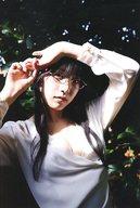 横野すみれ 【中古】ポストカード 横野すみれ(眼鏡) ポストカード 「横野すみれ ファースト写真集 『あなたの横の』」 TSUTAY