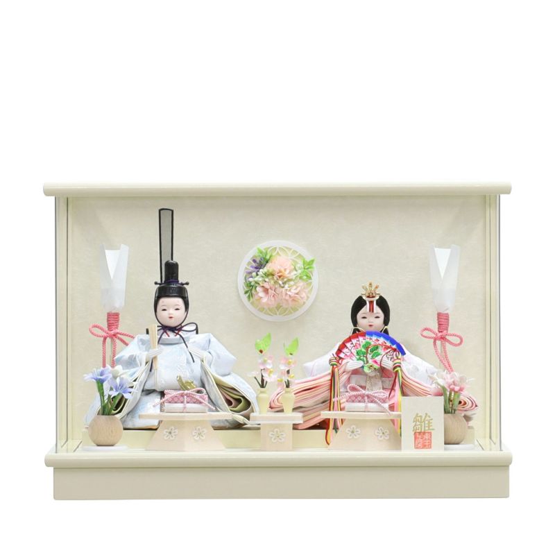 送料無料東玉作　雛人形　衣装着親王　アクリルケース飾り　【和優】〈モダン コンパクト 親王飾り お雛様 お雛さま おひな様 おひなさま お雛飾り お内裏様 雛祭り 初節供 初節句 三月三日 桃の節句 衣裳着人形 2人飾り ケース入り飾り〉