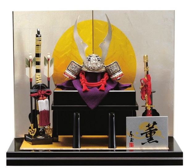 送料無料 東玉作 五月人形 7号兜 木製平台飾り 【銀貫前紺】 〈5月人形出し飾り かぶとかざり 兜平飾り 甲冑飾り 兜セット お節句飾り 端午の節句 初節句祝...