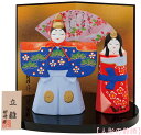昭峰作 陶器製 雛人形 室町錦彩立雛親王飾り 松梅菊柄室町立雛飾り お盆・屏風・木札付き 〈伝統品 ひな人形 お雛様 おひな様 お雛さま おひなさま お雛飾り ...