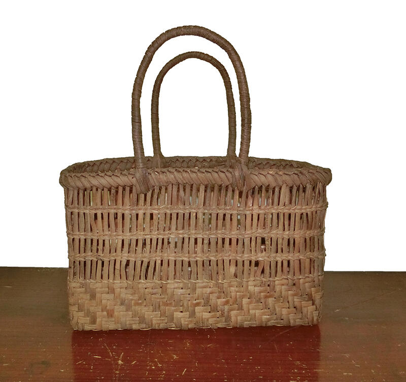 山形県産　山ぶどう透かし編み・横長中　14MF