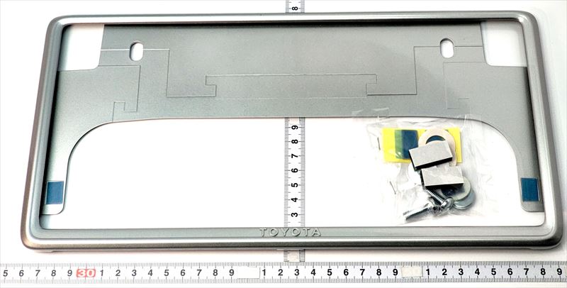 『ベルタ』 純正 SCP92 KSP92 NCP96 ナンバーフレーム（フロント）ベーシック 1枚からの販売 パーツ トヨタ純正部品 ナンバープレートリム ナンバーリム ナンバー枠 belta オプション アクセサリー 用品