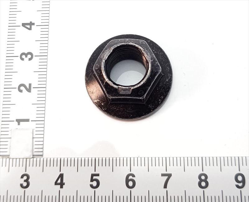 SELF ロック ナット M12のみ SU003-05235 トヨタ純正部品のサムネイル