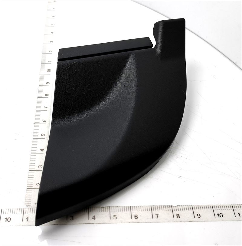 ハイエース用 『左側』のカウル ベントのカバーのみ 55878-26010 ADF-KDH201V トヨタ純正部品