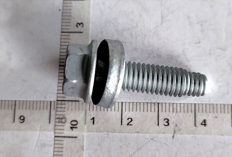 カローラフィールダー用 ワッシャーボルトのみ 90119-08C64 DAA-NKE165G トヨタ純正部品