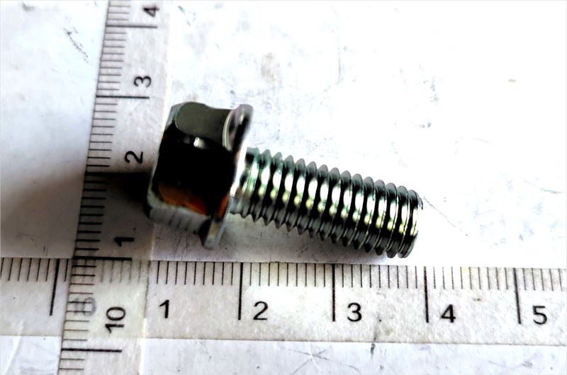 『図の02097Q』エンジンフロントケースのボルトのみ MF140225 エクリプス用 三菱純正部品 m15m