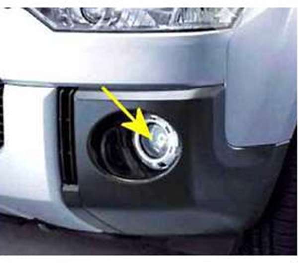 『デリカD：5』 純正 CV2W ハロゲンフォグランプ ※本体のみ パーツ 三菱純正部品 フォグライト 補助灯 霧灯 DELICA オプション アクセサリー 用品