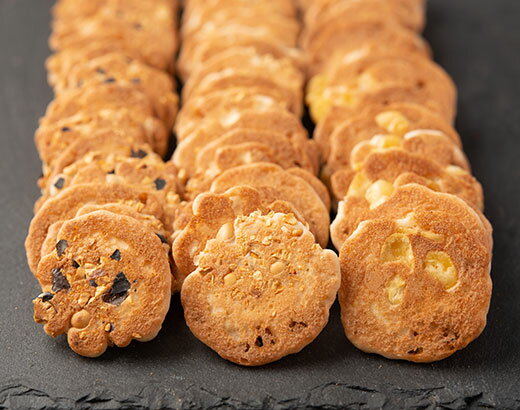 足助塩と足助塩せんべい3種詰合せ塩おまけ付き送料無料で2,980円