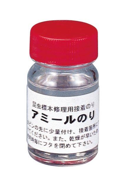 ●コン虫標本を作成する際に使用する素材です。 ●UVクリスタルは硬化用のUVライトをご使用下さい。 ●昆虫標本修理用ののりです。 ＜仕様＞ 容量：約20g 容器：ガラス瓶入