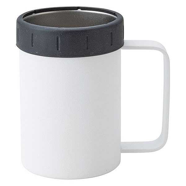 最後のひとくちまで冷たい!ハンドル付で持ちやすくなった缶ホルダー。350mlの缶がそのまま入り、保冷効果により冷たさが持続します。缶の抜け落ち防止用のシリコンを外すと500ml入る真空2層のビアジョッキとしてお使いいただけます。夏はアウトド...