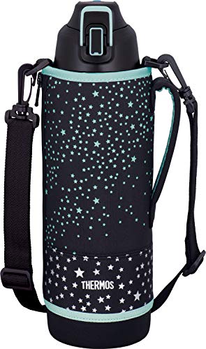 2020年発売モデルブラックスター/1500 ml/FHT-1501F BKST・Color:ブラックスターSize:1500 mlStyle:2020年発売モデル・パッケージ個数:1・サイズ(約):9.5×9.5×32cm、本体重量(約):0.6kg、容量:1.5L・素材・材質:本体/ステンレス鋼、胴部/ステンレス鋼(アクリル樹脂塗装)、フタ・キャップ本体/ポリプロピレン、フタパッキン・シールパッキン/シリコーン、ポーチ外生地/ポリエステル、ポーチ内生地/ポリエステル、クッション/発泡ポリエチレン・原産国:マレーシア・保冷効力:9度以下(6時間)※保冷専用・スポーツ飲料OK●人気のスポーツボトルが、よりカッコ良く、より使いやすく進化 ●ステンレス製魔法びん構造だから高い保冷力 (保冷専用) ●ホールド性が向上した新素材ハンドル ●新素材を使用、よりスポーティなデザインに ●飲みやすくなった新構造飲み口 ●分かりやすいツートーンカラーのロックリング ●スパウト天面にお名前スペース(+専用シール)付き ●左右両利き対応ポーチ ●ねじれにくい幅広ショルダーストラップ (幅25mm)