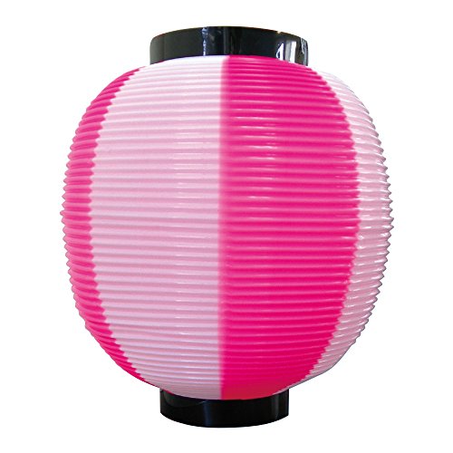 ピンク/九寸丸/009112645・Size:九寸丸Color:ピンク・パッケージ個数:1・ストライプカラーで華やか! 軽くて丈夫なポリエチレン製の提灯です。・持ち手付きなので設置しやすく、吊り下げて揺れる提灯装飾を作ることができます。・やわらかく破けにくいので、たたんで重ねることができ保管に便利です。・【サイズ】直径22.5x高さ25cm(九寸丸) 【重量】100g・【仕様】持ち手付き 【色】本体:ピンク白/重化色:黒 【材質】ポリエチレン【軽くて丈夫なポリエチレン製の提灯です。】 ストライプカラーポリちょうちんは、軽くて丈夫なポリエチレン製の提灯です。 夏祭りや盆踊り、花火大会や文化祭など、イベントの楽しい雰囲気を盛り上げます。 居酒屋の店先やビアガーデンなどに設置しても賑やかになります。 持ち手付きで設置しやすく、持ち手を紐に通して吊り下げればゆらゆらと揺れる提灯飾りが完成します。 台などに置くだけでも華やかにシーンを演出することができます。 カラーは選べる5色のバリエーションで、イベントのテーマカラーに合わせたり、会場をカラフルで楽しい雰囲気に装飾出来ます。 大小のサイズがあるので、違うサイズで飾ってもかわいらしく装飾することができます。 やわらかく破けにくいので、たたんで重ねることができ、オフシーズンや閉店後の収納にも優れます。 コンパクトにまとまるので、省スペースで保管することができます。 カラー:(本体)ピンク白/(重化色)黒 サイズ:直径26x高さ27cm(尺丸) 重量:120g 仕様:持ち手つき提灯 材質:ポリエチレン 商品名:ヘイコー 提灯 ストライプカラー ポリ提灯 九寸丸 ピンク白 009112645