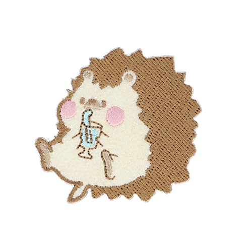 ワッペン/シール&アイロン接着ハリネズミ/W47mm×H43mm/MOW882・Color:ハリネズミStyle:ワッペン/シール&アイロン接着・ゆるくてぽちゃっとしたシルエットがかわいいシール&アイロン接着 両用タイプのアニマルワッペンです。・商品本体サイズ：W約47mm×H約43mm・入数：1枚・素材：表糸/レーヨン、裏糸・基布・フェルト/ポリエステル、接着フィルム/EVA系樹脂・生産国：中国ゆるくてぽちゃっとしたシルエットがかわいいシール&アイロン接着 両用タイプのアニマルワッペンです。 シールとしてポーチなどのワンポイントにも使用できます。 1枚入り