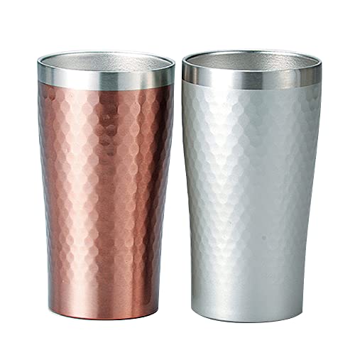 2個ブロンズ&シルバー/タンブラー 340ml/AM-MB29827・Color:ブロンズ&シルバー・パッケージ個数:1・サイズ：φ7.5×H13.0cm / 340ml・箱サイズ：16.0×15.0×8.0cm 400g商品紹介 飲み頃温度を保つ真空断熱二重構造のステンレスカップです。 より ●披露宴のゲストは年齢層が幅広いため、引出物にはどなた様にも喜ばれる上質な器を。例えば、気品のあるPREMIERE AOYAMAがお二人を祝福してくださる方々へ感謝の思いを伝える… ●飲み頃温度をキープする真空断熱構造。ステンレスの二重構造。本体内側と外側の間は、真空構造になっている。その為、熱が外に伝わりにくいので、冷たいものも温かいものも飲み頃温度を保つ