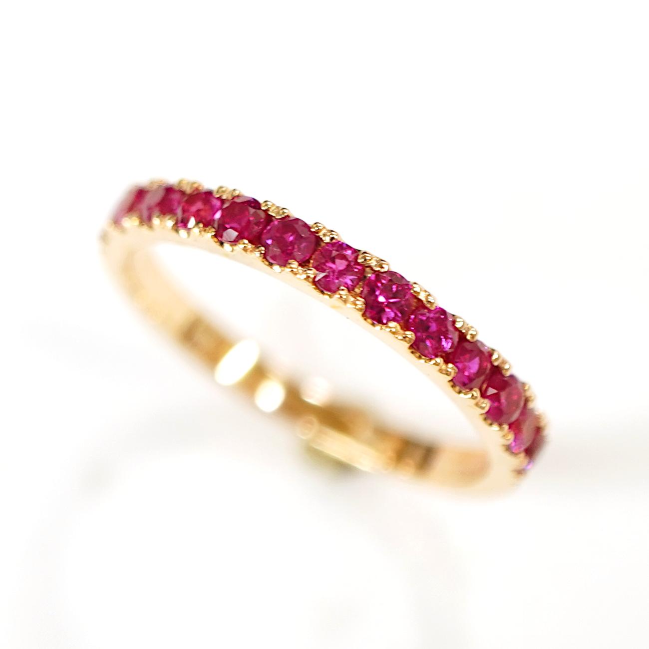 ◆1点限定◆サイズ直し無料　【K18】ルビー（0.57ct）ハーフエタニティリング 天然石リング ストーンリング レッド 赤 シンプルリング 送料無料