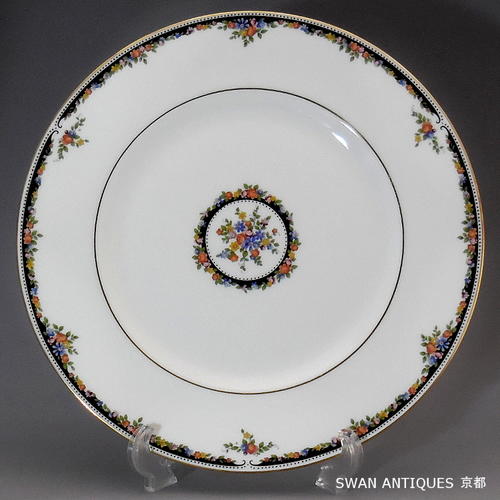 ウェッジウッド Wedgwood 英国製 壺印 