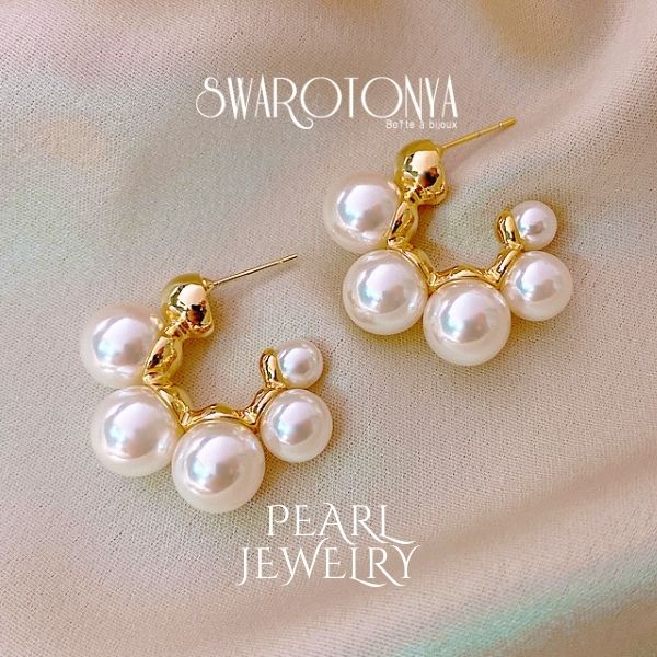 【50%OFFクーポン有 2024/10/24 20:00～】パール フープ ピアス / シルバー 大人可愛い 上品 デイリー 安心 金属アレルギー プレゼント パーティー ジュエリー アクセサリー 女性 スワロ問屋のサムネイル