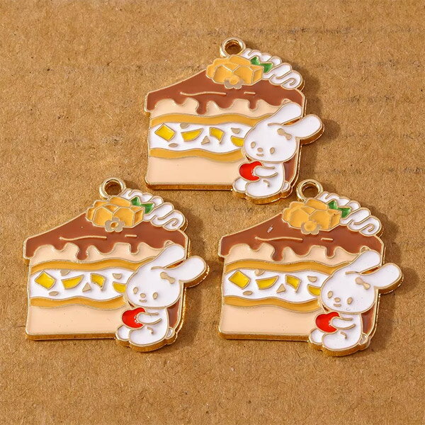 ウサギさんとキャラメルケーキ★かわいいアンティークチャーム うさぎ 兎 エナメル