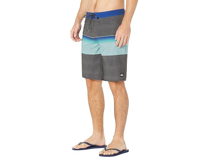 (取寄) クイックシルバー サーフシルク スラブ 21 ボードショーツ Quiksilver Surfsilk Slab 21" Boardshorts Iron Gate